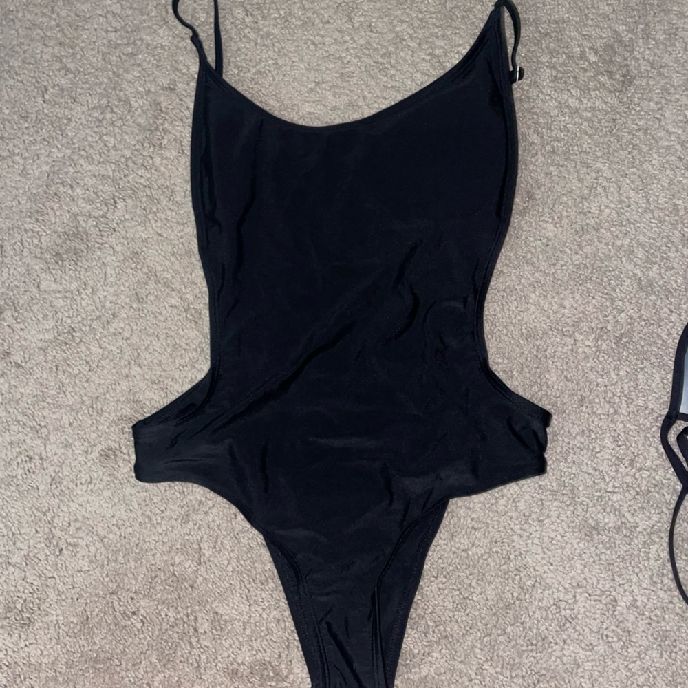 Black The Pamela one piece bathing suit